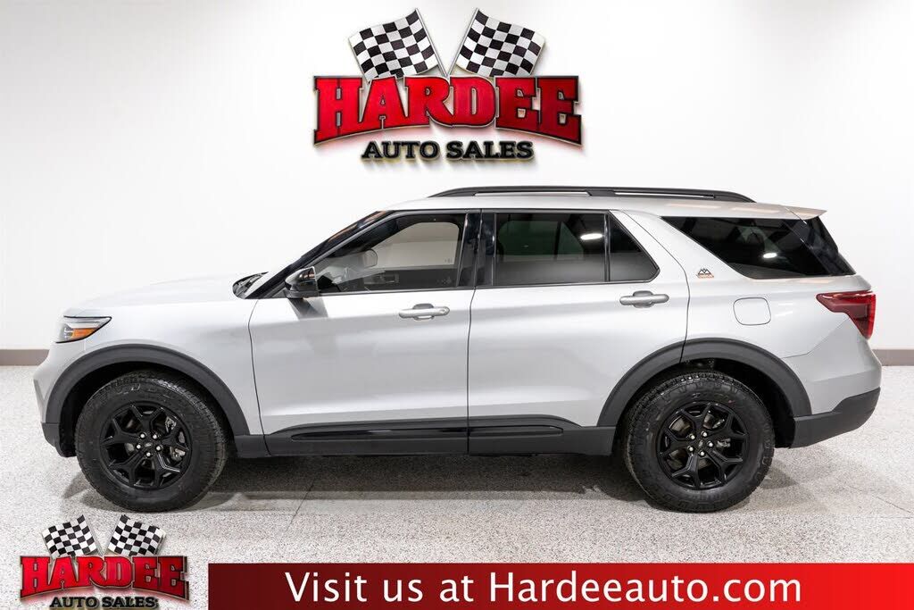 2023 FORD Explorer