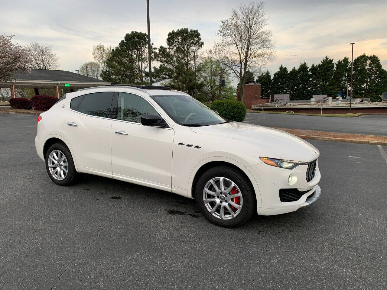 2017 MASERATI Levante