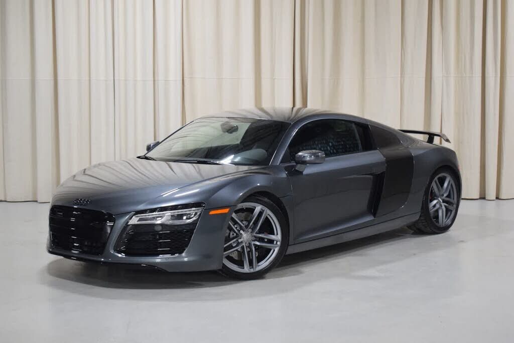 2014 AUDI R8
