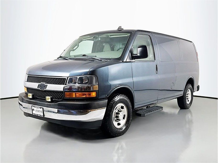 2019 CHEVROLET Express