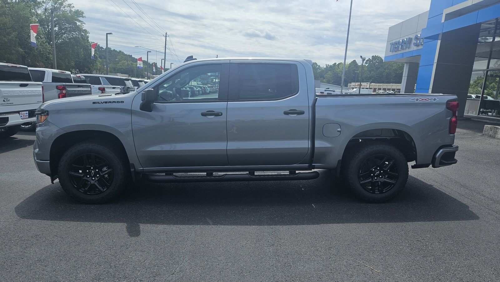 2026 CHEVROLET Silverado