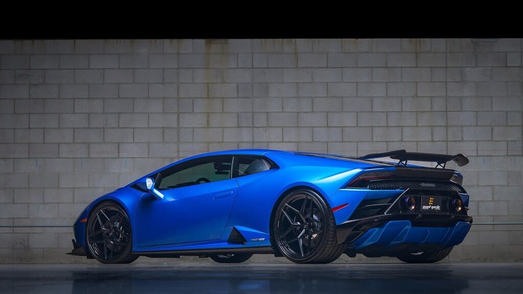 2021 LAMBORGHINI Huracan