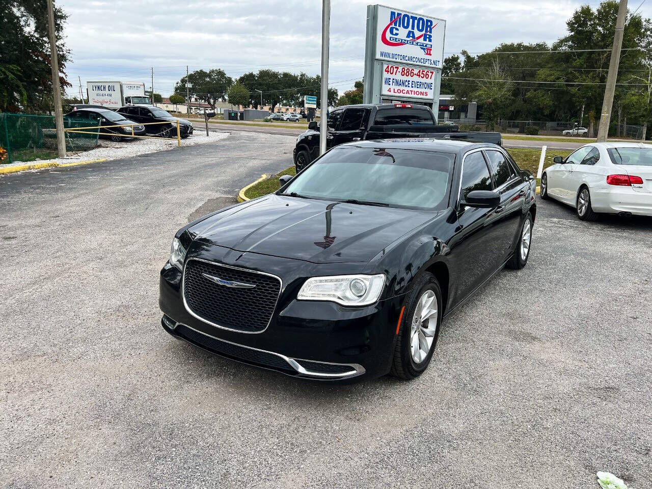 2018 CHRYSLER 300