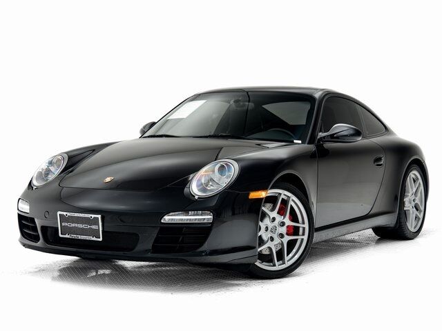 2011 PORSCHE 911