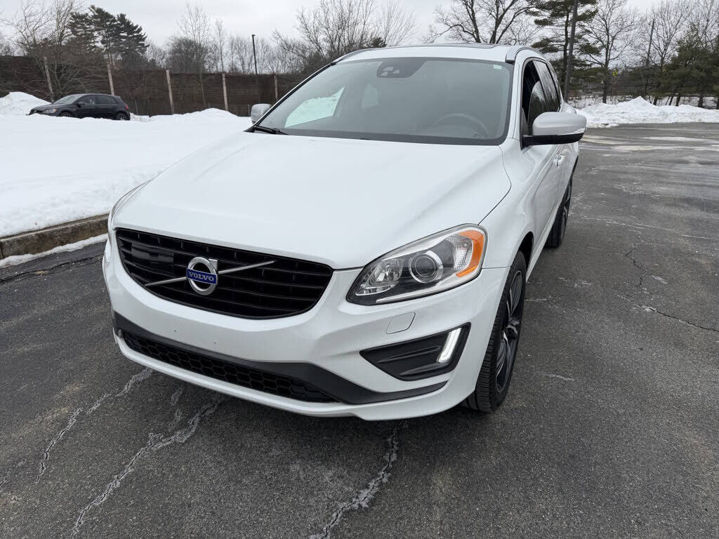 2017 VOLVO XC60