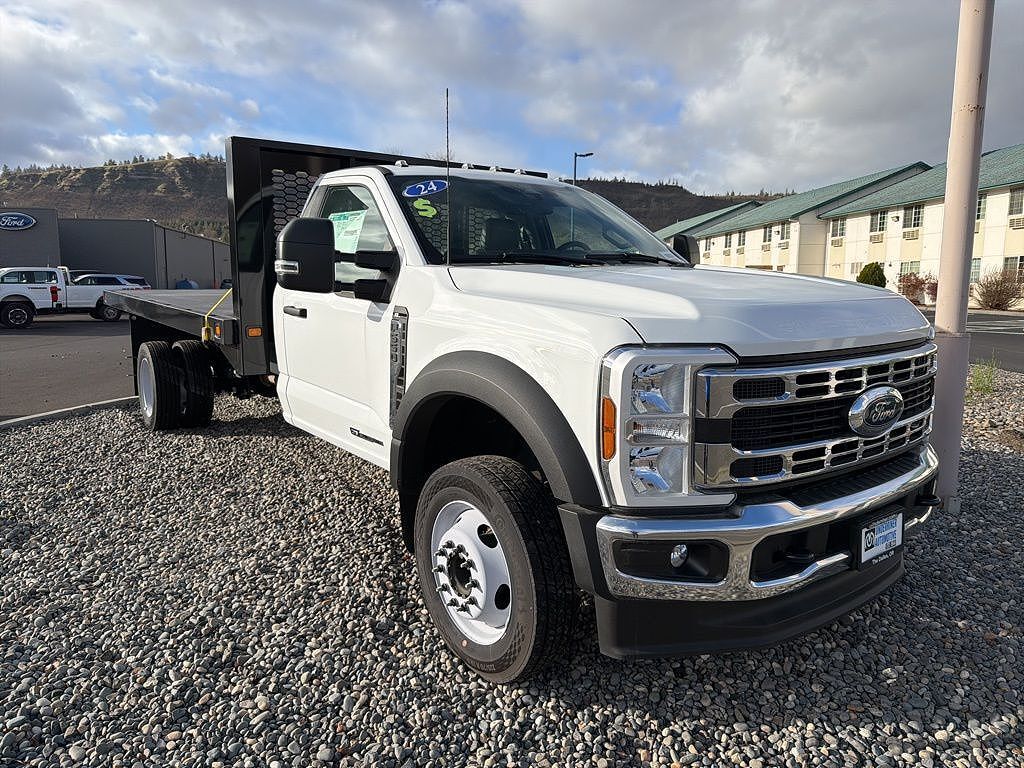 2024 FORD F-550