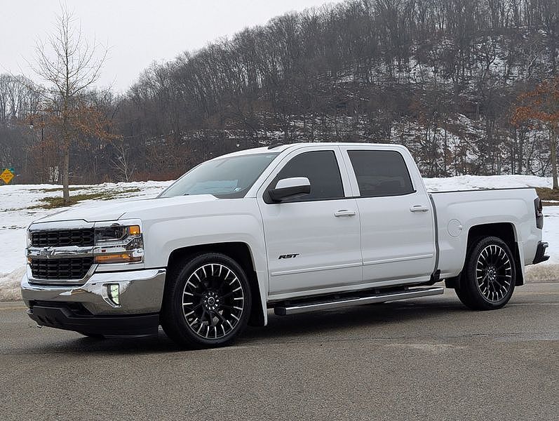 2018 CHEVROLET Silverado