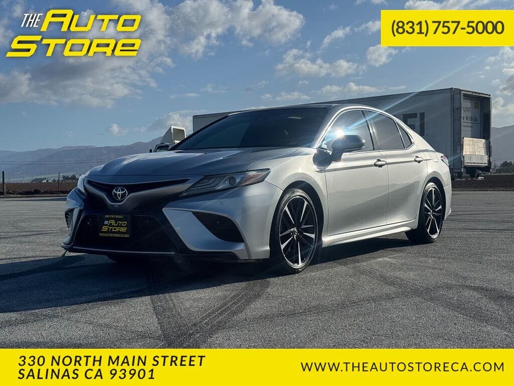 2018 TOYOTA Camry