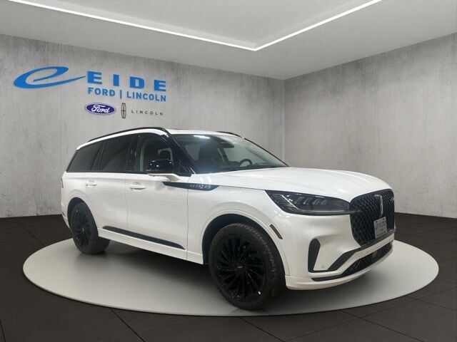 2026 LINCOLN Aviator