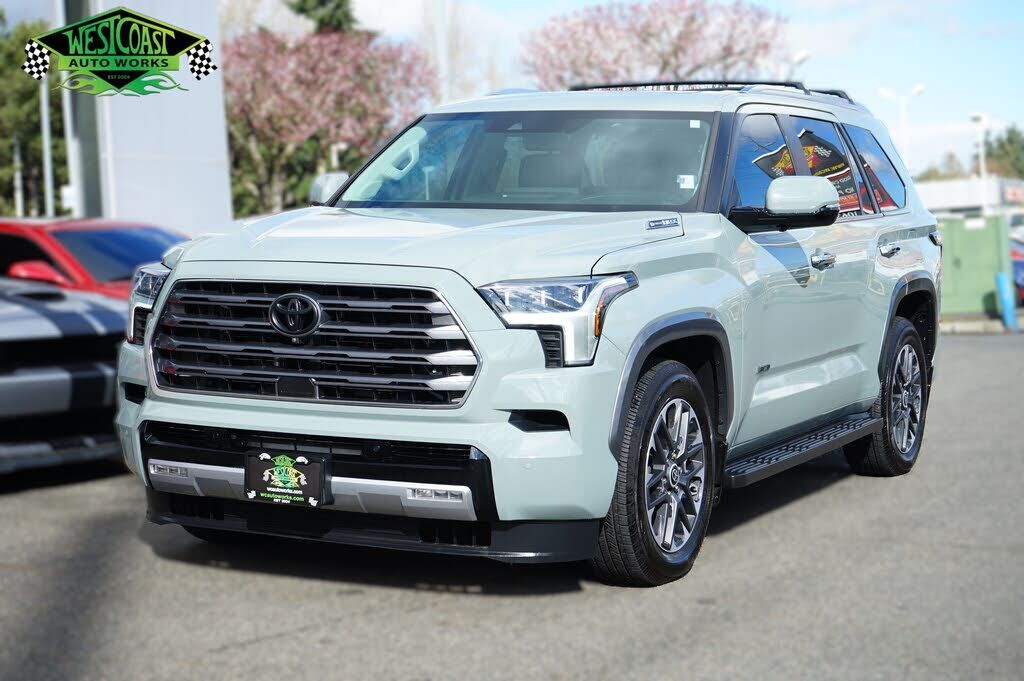 2024 TOYOTA Sequoia