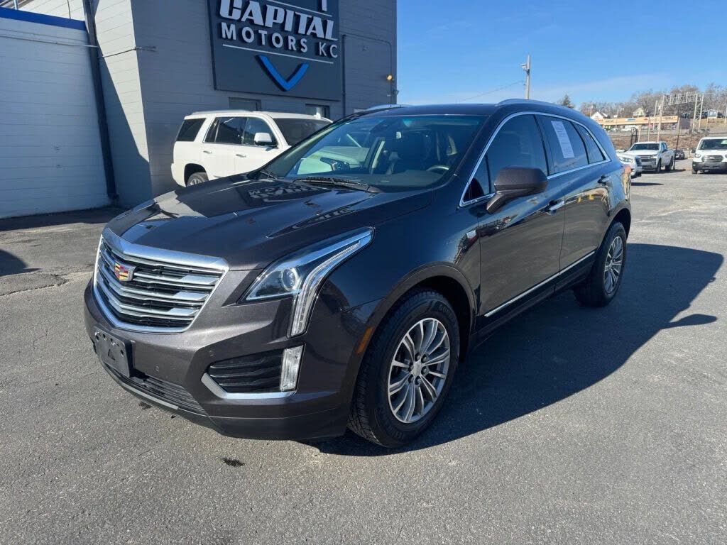 2017 CADILLAC XT5