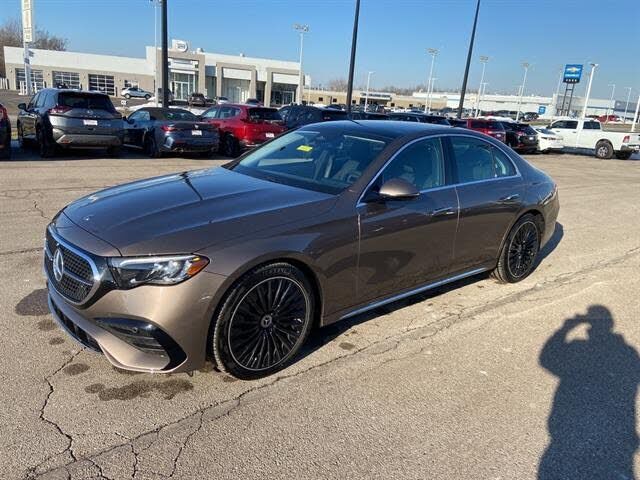 2024 MERCEDES-BENZ E-Class