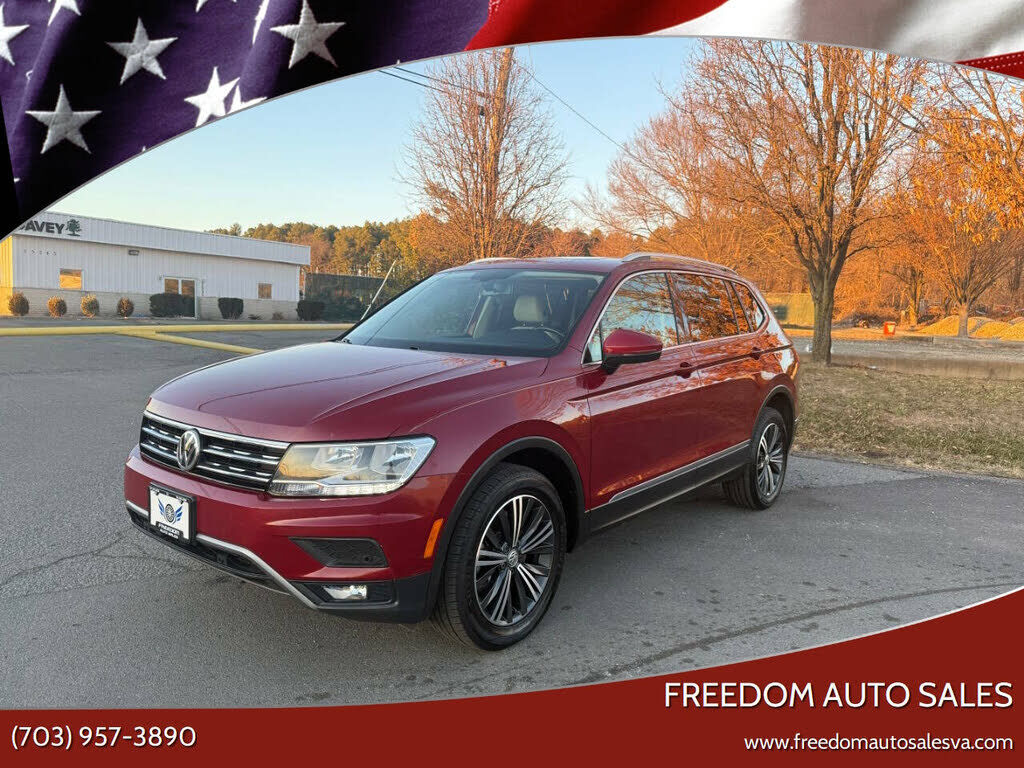 2019 VOLKSWAGEN Tiguan