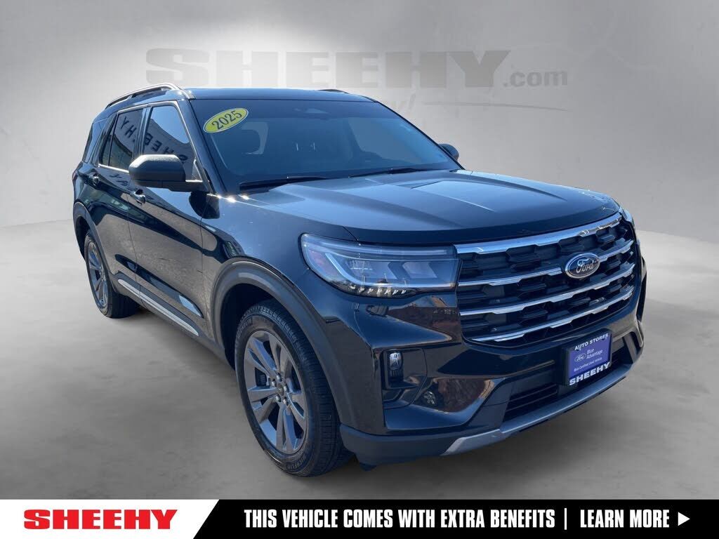 2025 FORD Explorer