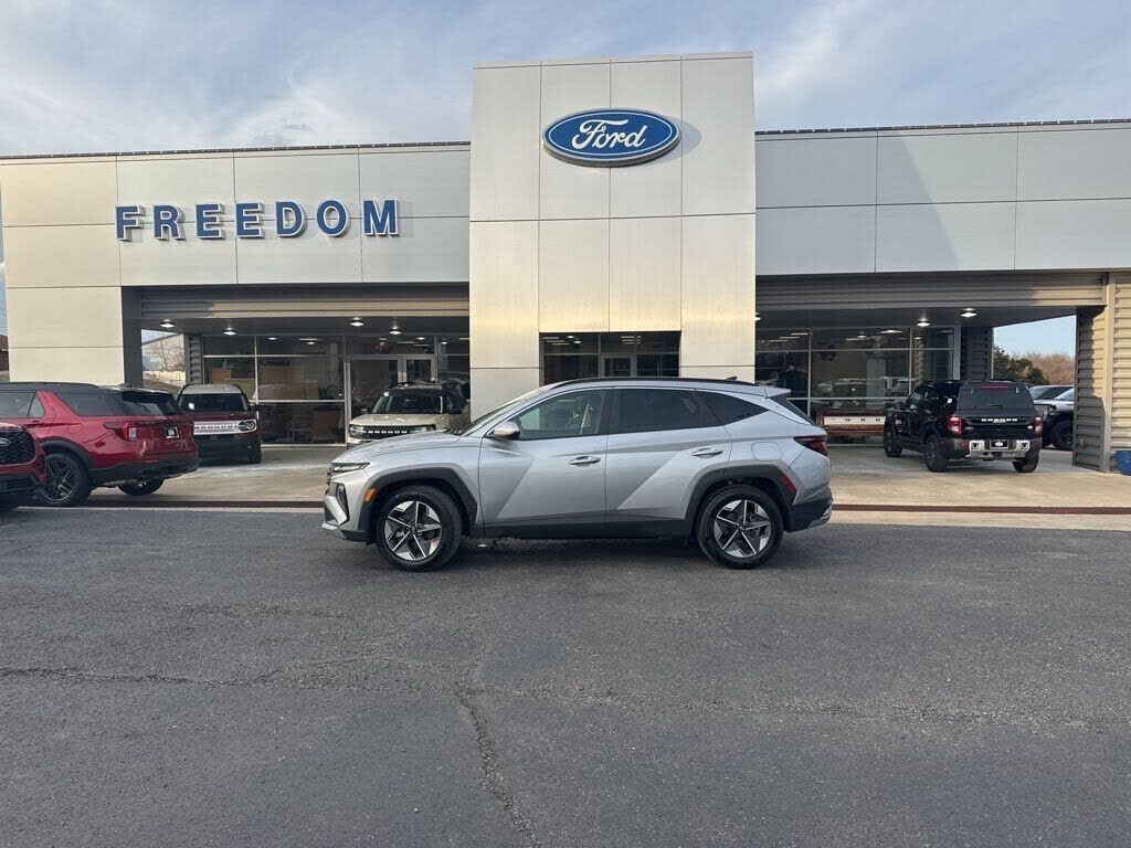 2025 HYUNDAI Tucson