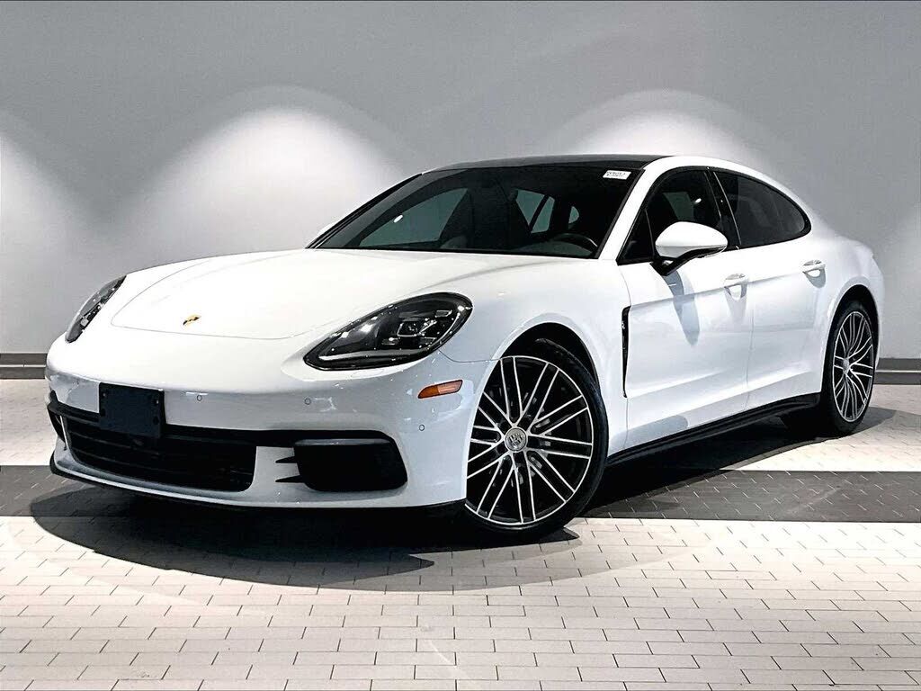 2020 PORSCHE Panamera