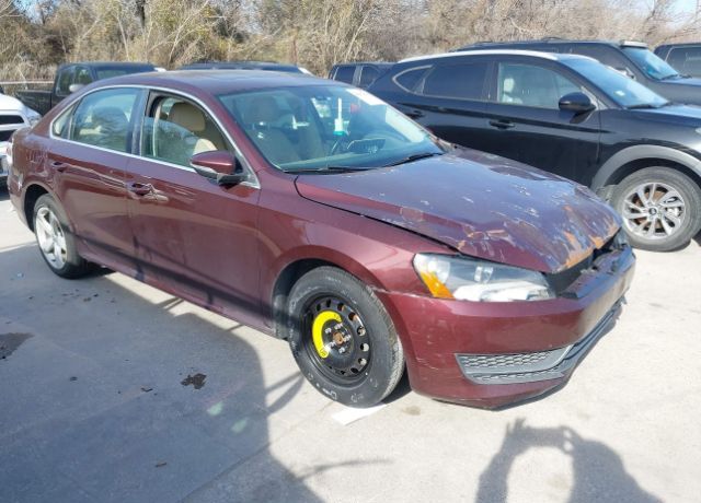 2012 VOLKSWAGEN Passat