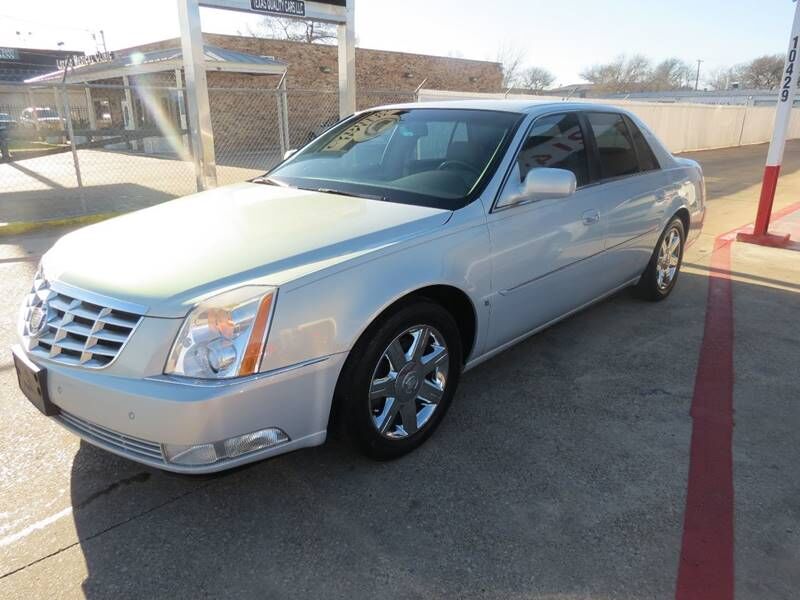 2006 CADILLAC DTS