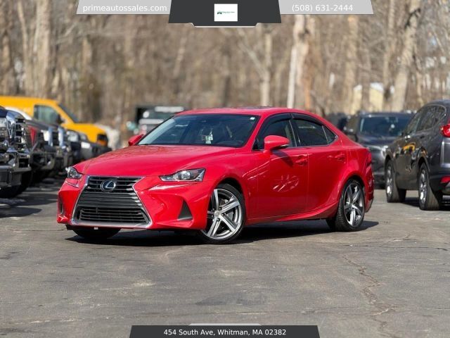 2017 LEXUS IS