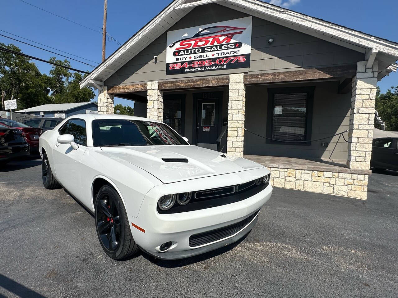 2017 DODGE Challenger
