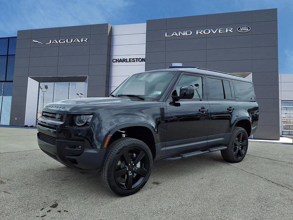 2026 LAND ROVER Defender