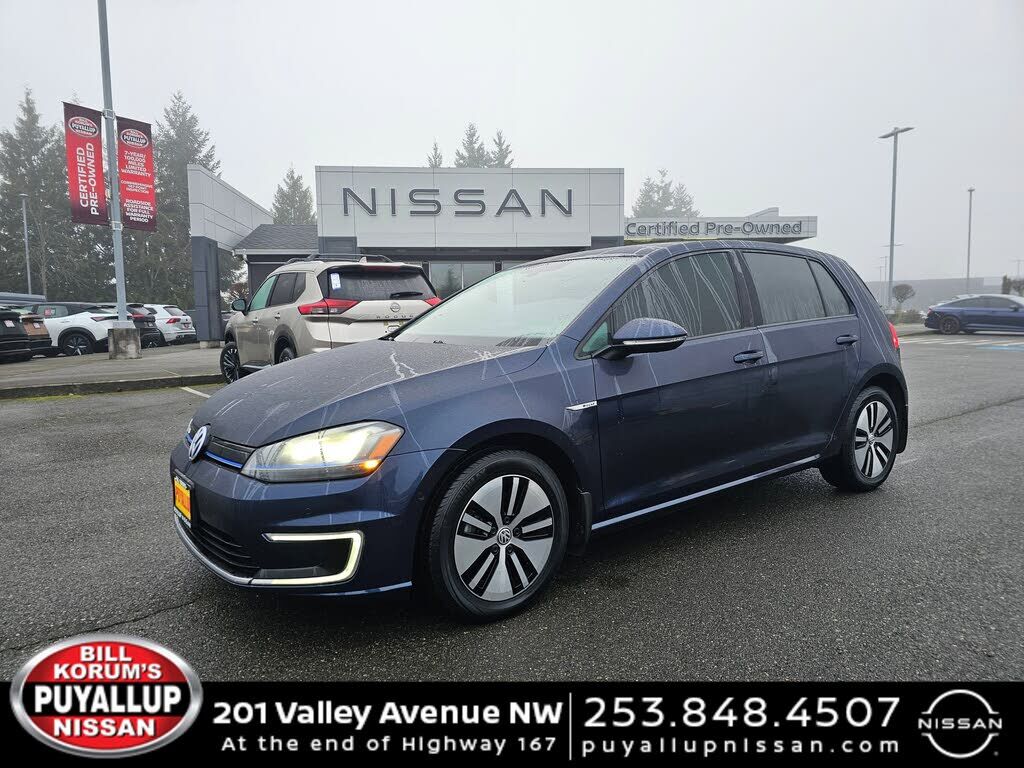 2016 VOLKSWAGEN e-Golf