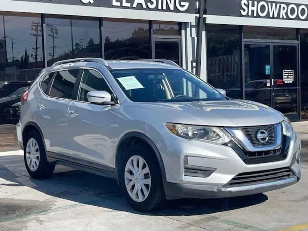 2017 NISSAN Rogue