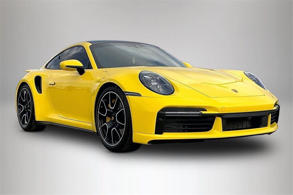 2021 PORSCHE 911