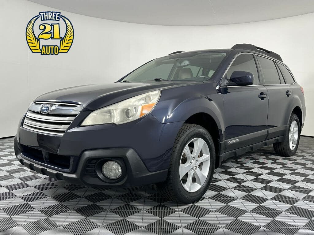 2013 SUBARU Outback