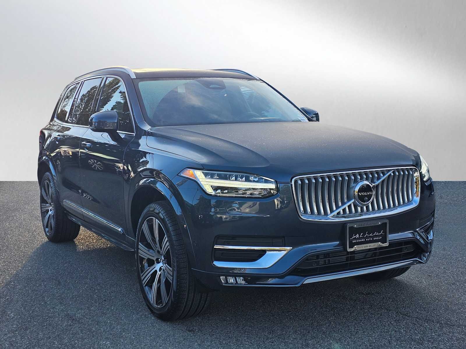 2025 VOLVO XC90