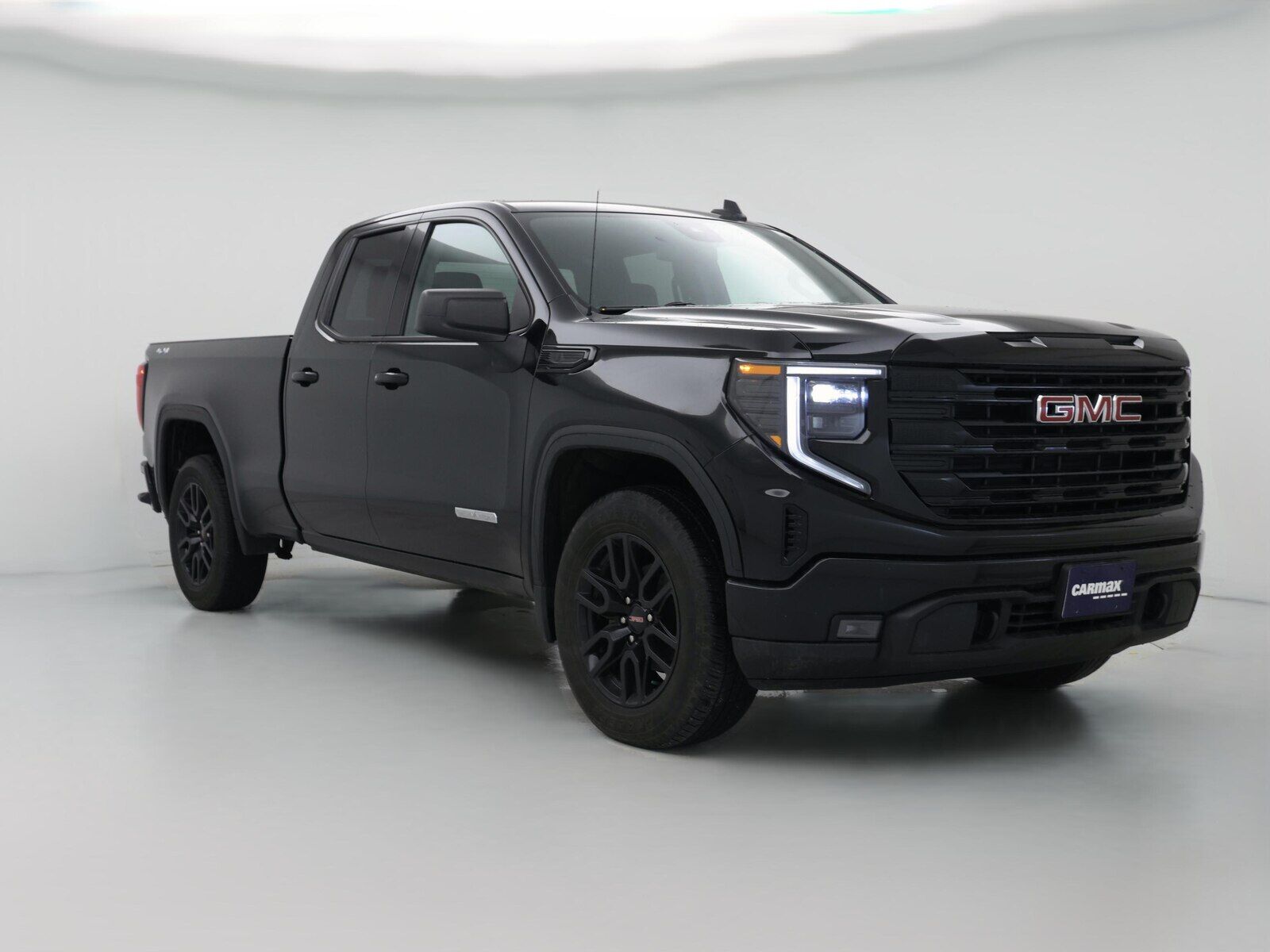 2023 GMC Sierra