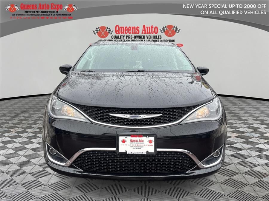 2019 CHRYSLER Pacifica