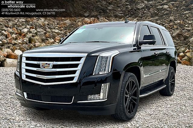 2017 CADILLAC Escalade
