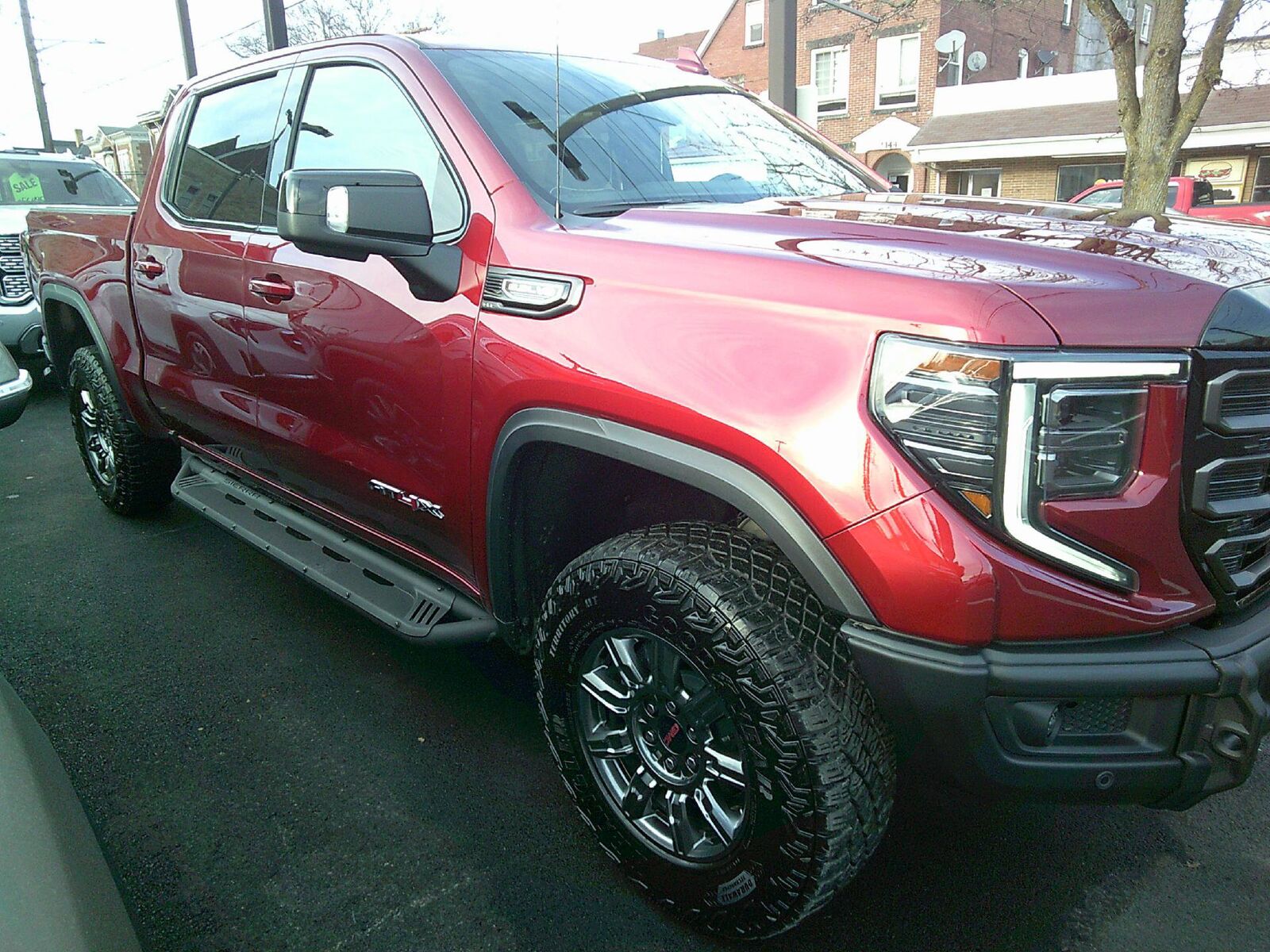 2025 GMC Sierra