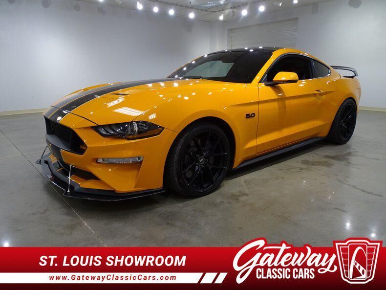 2019 FORD Mustang