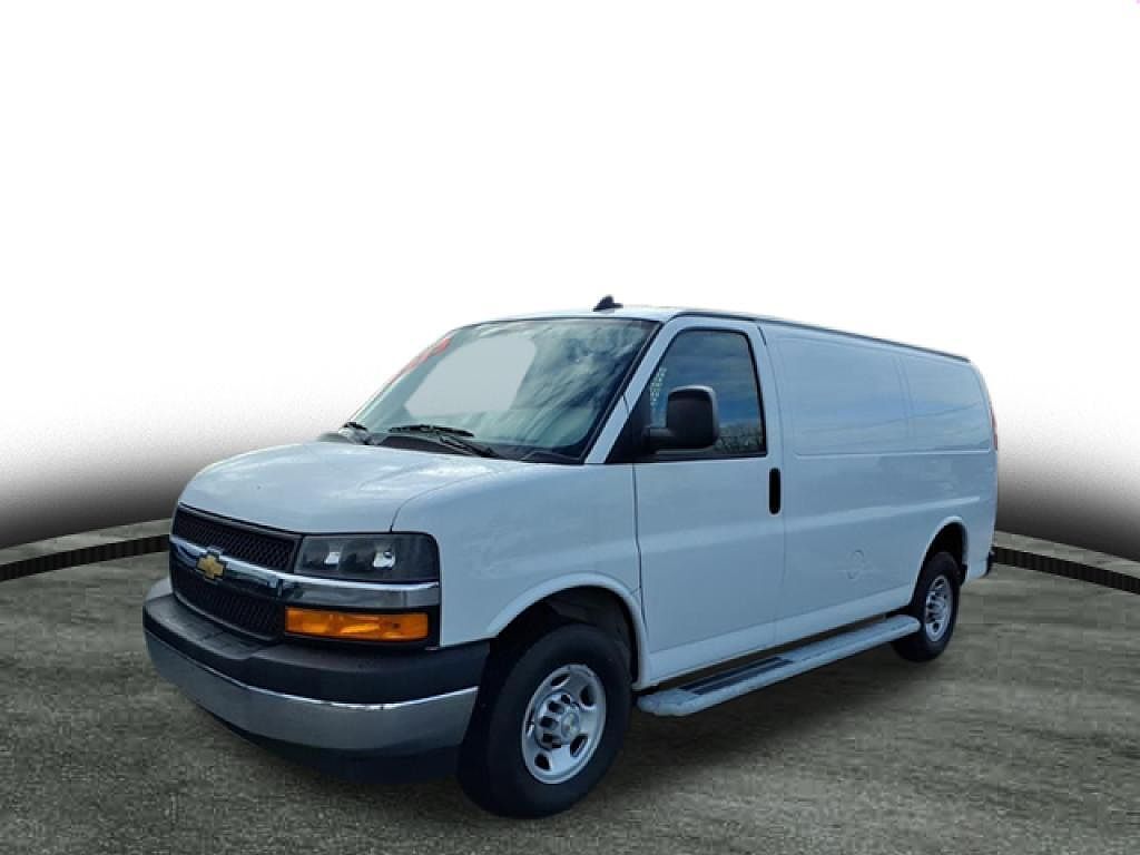 2022 CHEVROLET Express