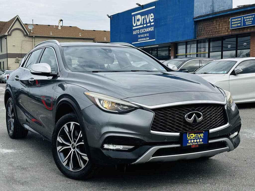 2017 Infiniti QX30