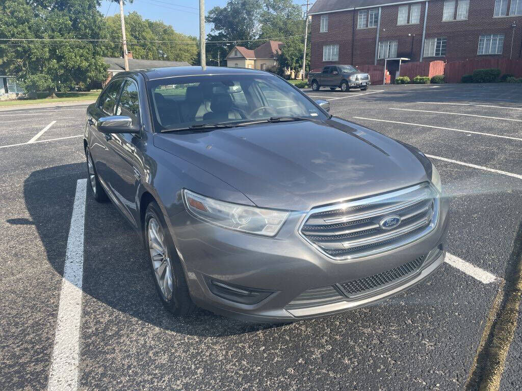 2014 FORD Taurus