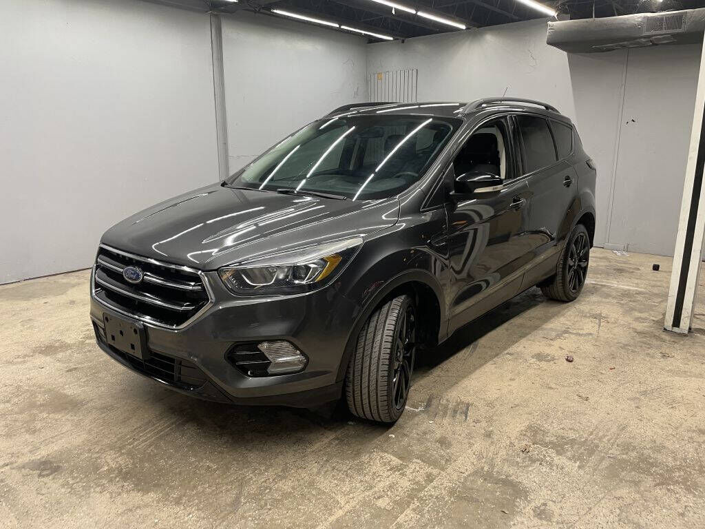 2017 FORD Escape
