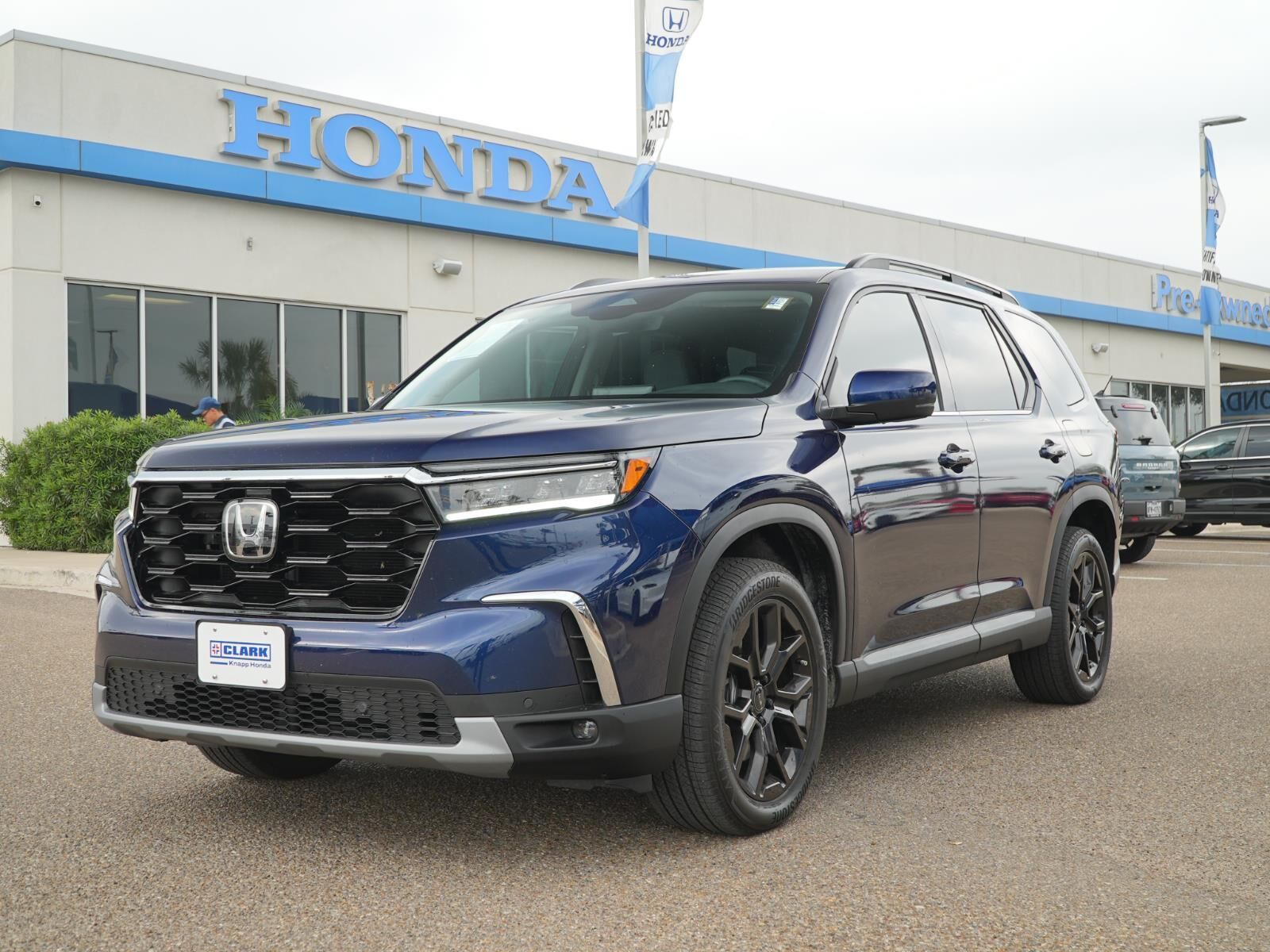 2025 HONDA Pilot