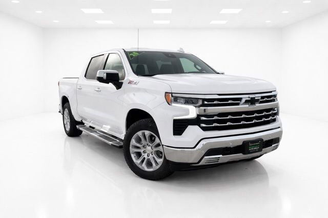 2025 CHEVROLET Silverado