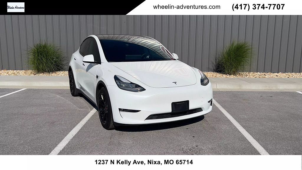 2021 TESLA Model Y