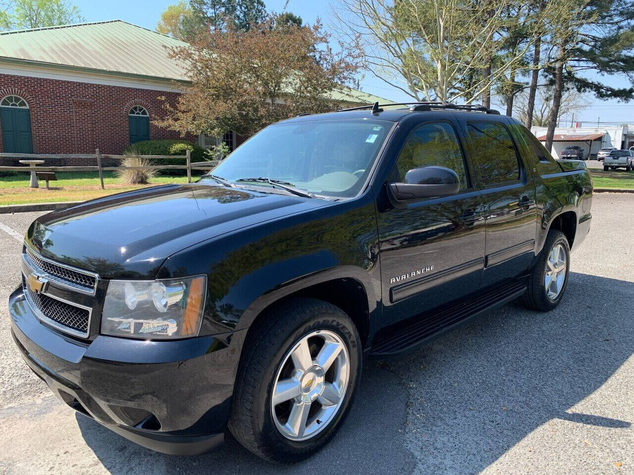 2011 CHEVROLET Avalanche