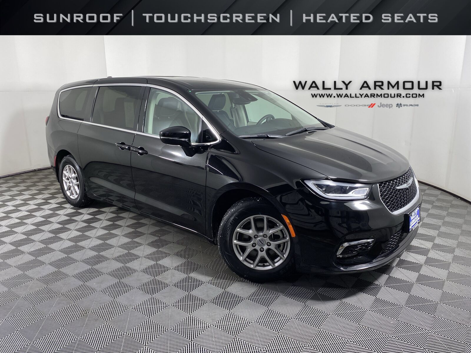 2024 CHRYSLER Pacifica