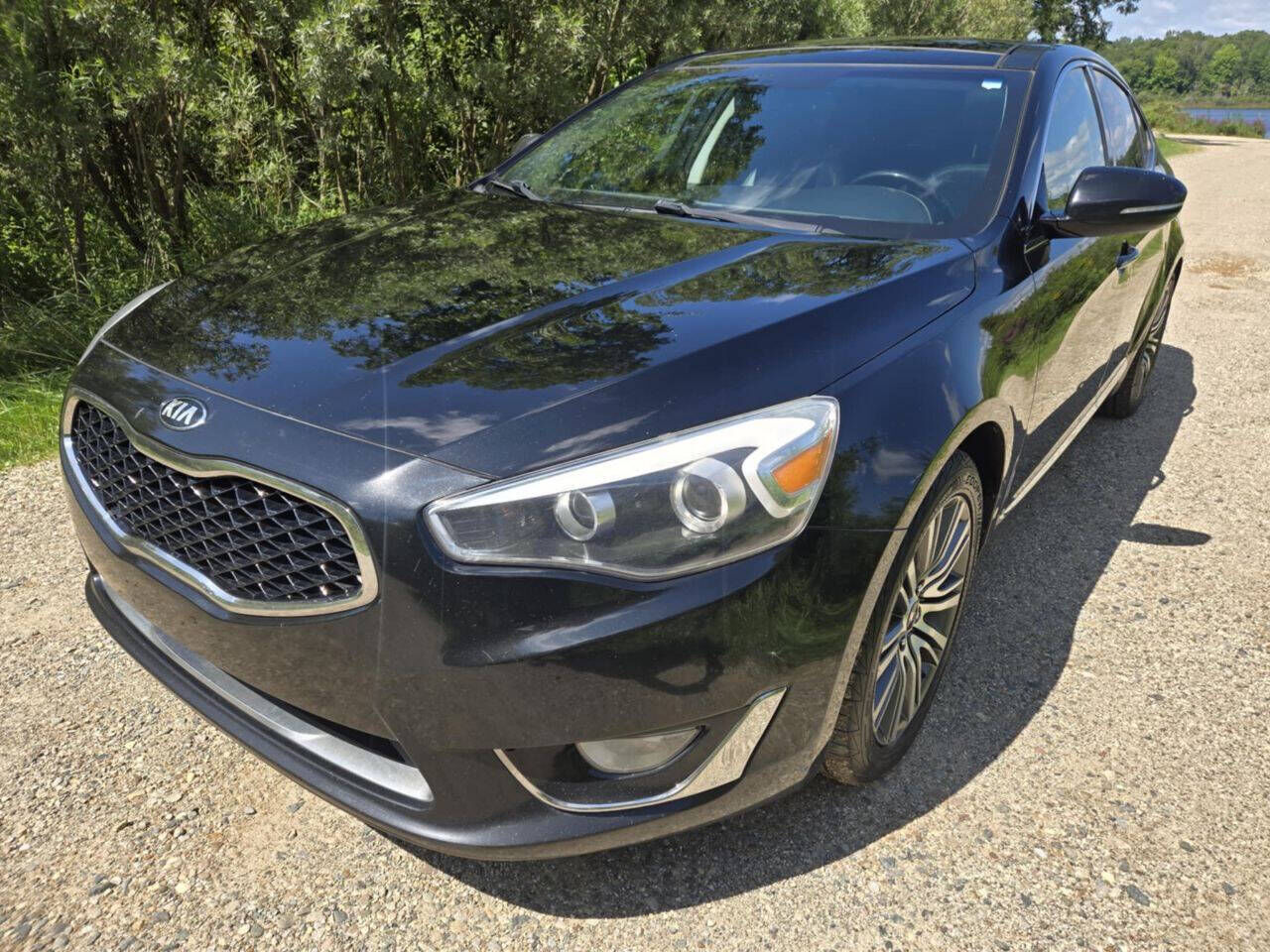 2015 KIA Cadenza