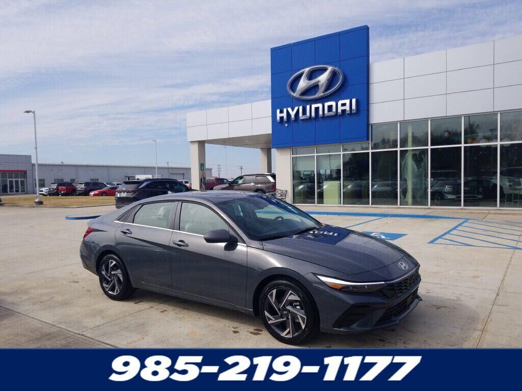 2026 HYUNDAI Elantra