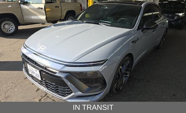2025 HYUNDAI Sonata