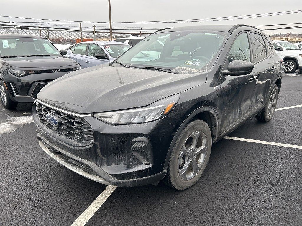 2025 FORD Escape