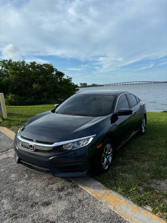 2017 HONDA Civic