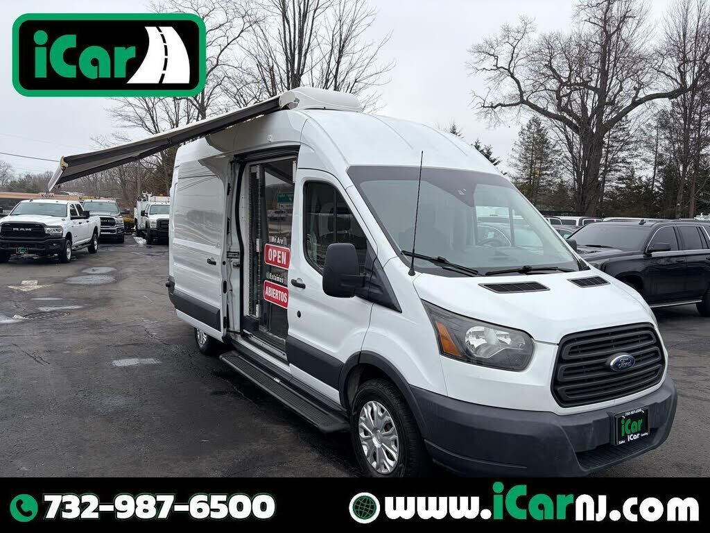 2017 FORD Transit